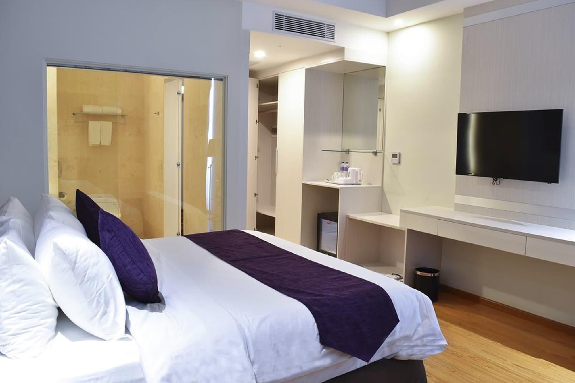 Platinum Hotel & Convention Hall Balikpapan Εξωτερικό φωτογραφία