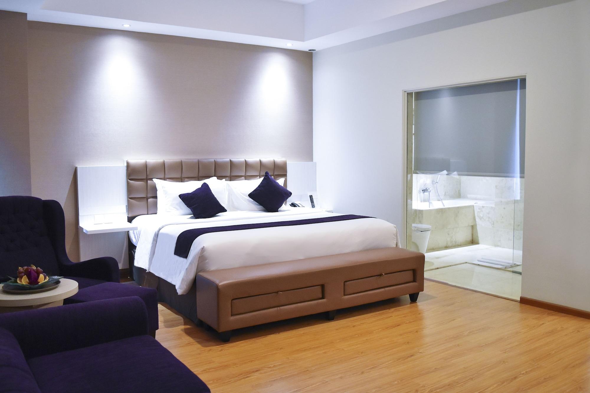 Platinum Hotel & Convention Hall Balikpapan Εξωτερικό φωτογραφία