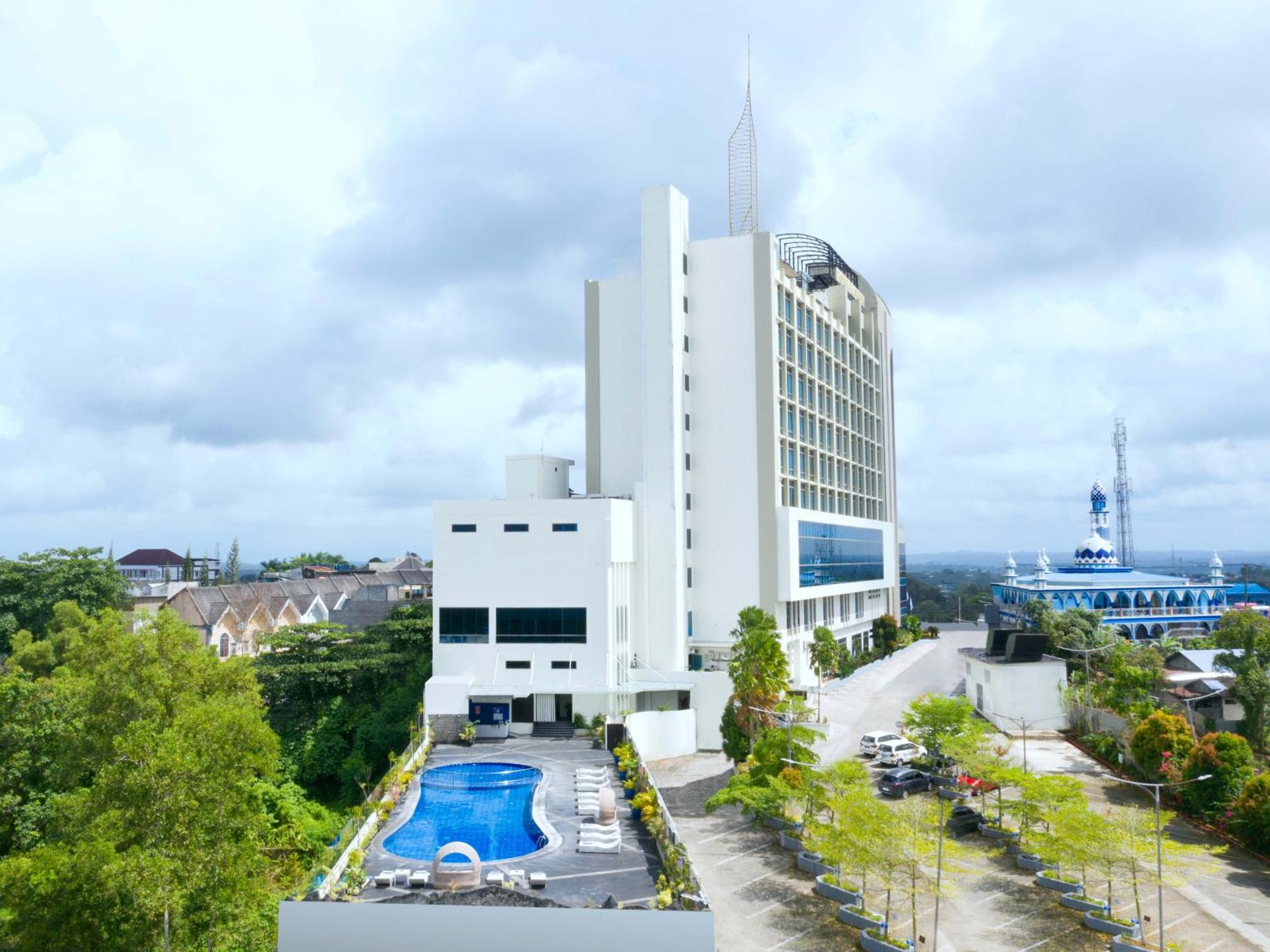Platinum Hotel & Convention Hall Balikpapan Εξωτερικό φωτογραφία
