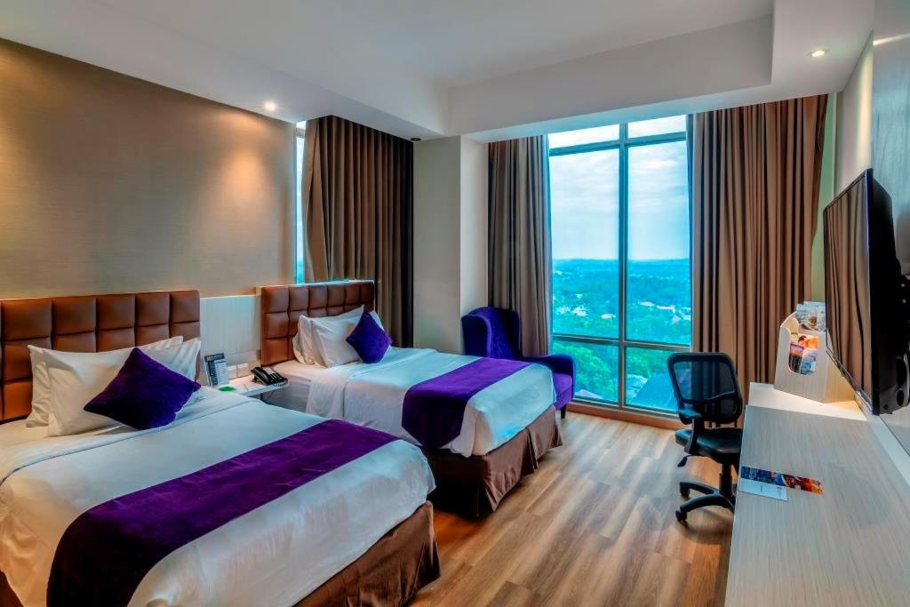 Platinum Hotel & Convention Hall Balikpapan Εξωτερικό φωτογραφία